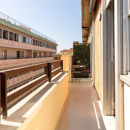 Livorno Central And Modern 2 Apts & 1 Room! Εξωτερικό φωτογραφία