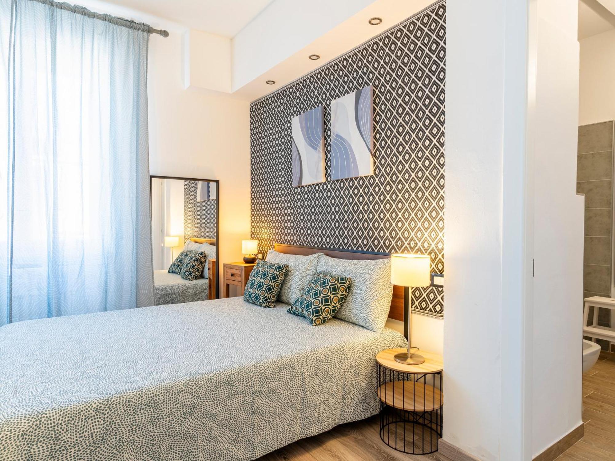 Livorno Central And Modern 2 Apts & 1 Room! Εξωτερικό φωτογραφία